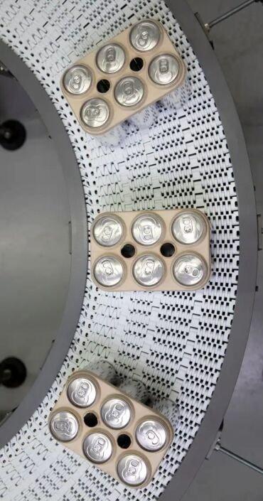 Banda modular plástica en línea de producción lista para inspección de mantenimiento